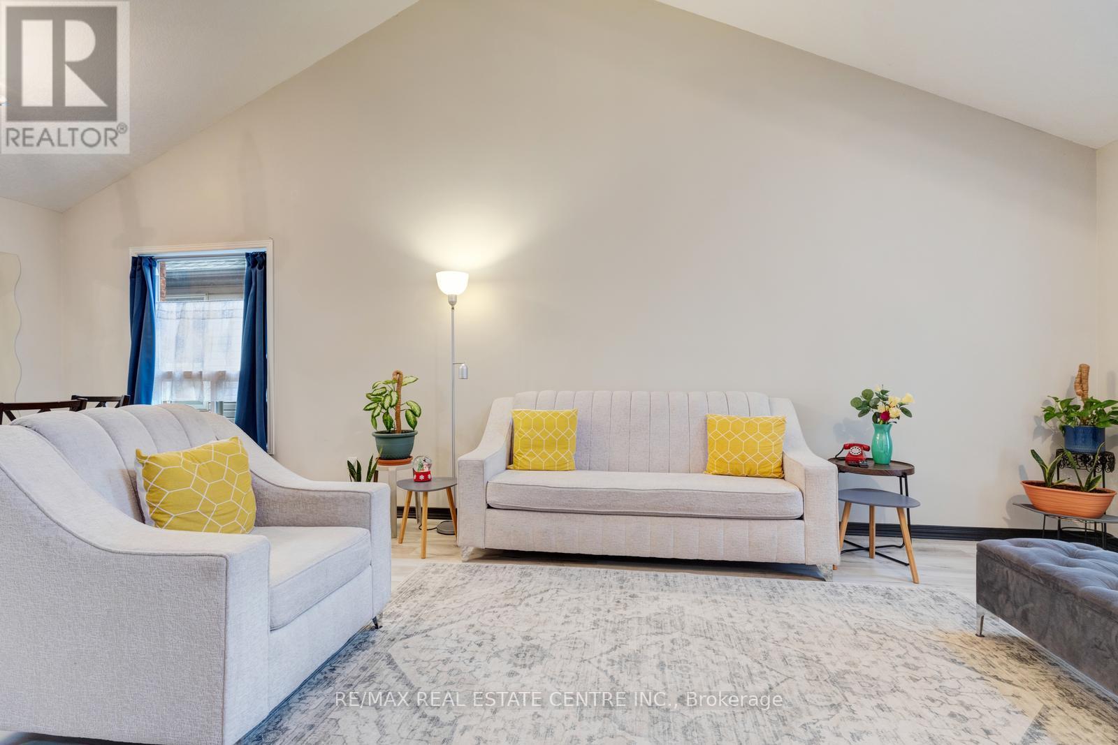 103 Biscayne Crescent, Orangeville, Ontario  L9W 5E5 - Photo 11 - W12957856