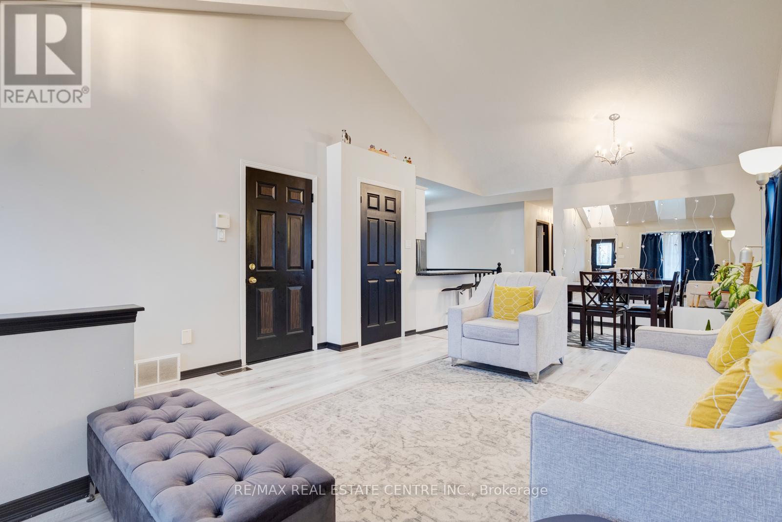 103 Biscayne Crescent, Orangeville, Ontario  L9W 5E5 - Photo 13 - W12957856