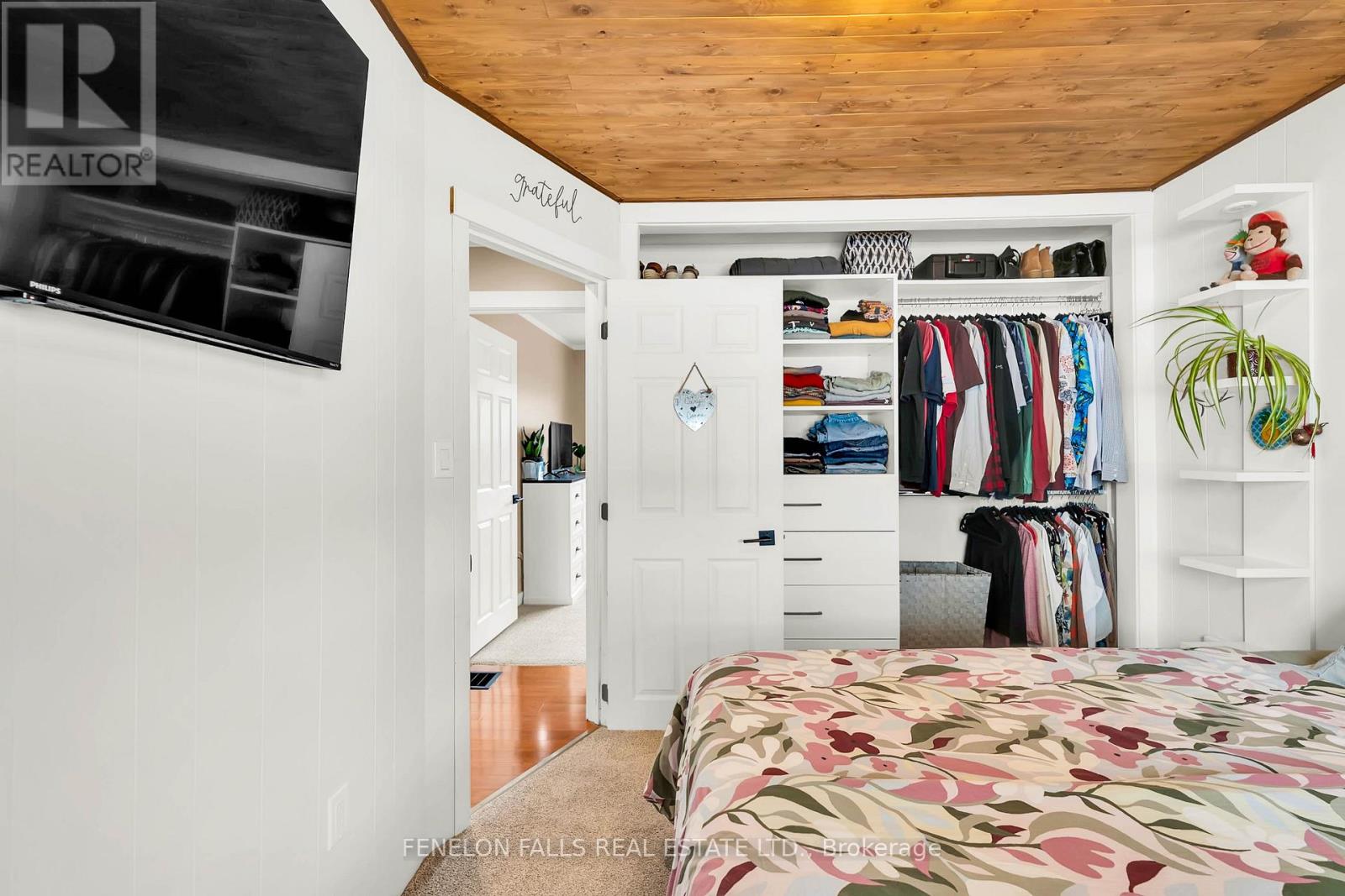 30 Jones Avenue, Kawartha Lakes, Ontario  K0M 1G0 - Photo 36 - X12967894