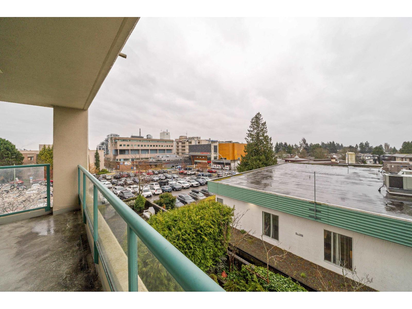 303 15466 North Bluff Road, White Rock, British Columbia  V4B 3G1 - Photo 26 - R3107703