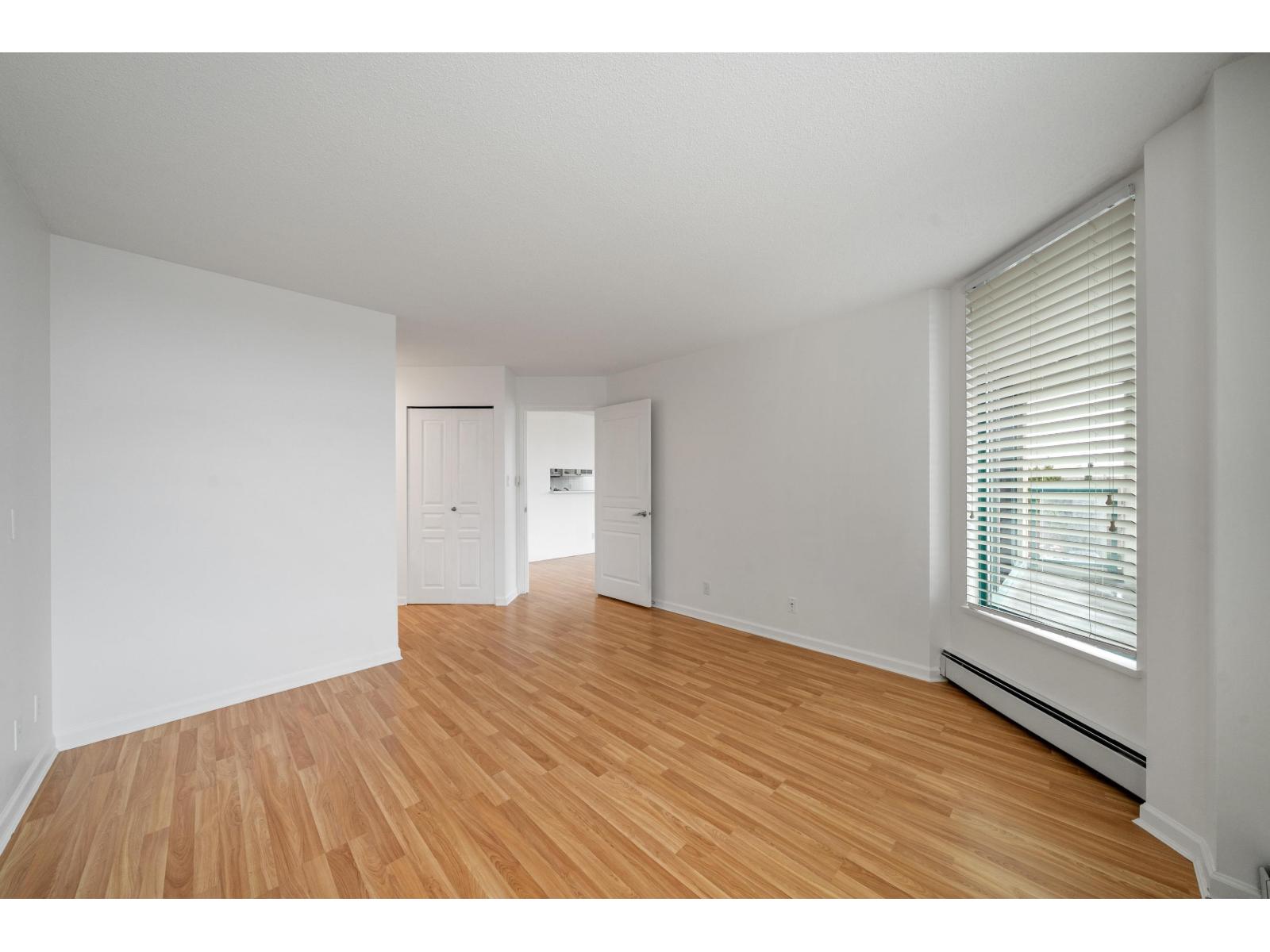 303 15466 North Bluff Road, White Rock, British Columbia  V4B 3G1 - Photo 14 - R3107703