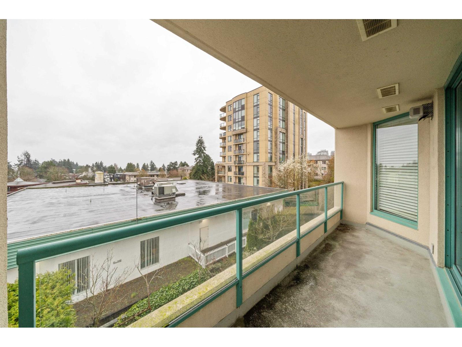 303 15466 North Bluff Road, White Rock, British Columbia  V4B 3G1 - Photo 27 - R3107703