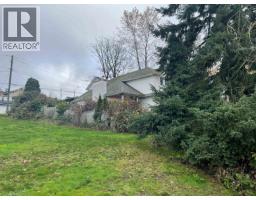 808 E 3RD STREET, North Vancouver, British Columbia