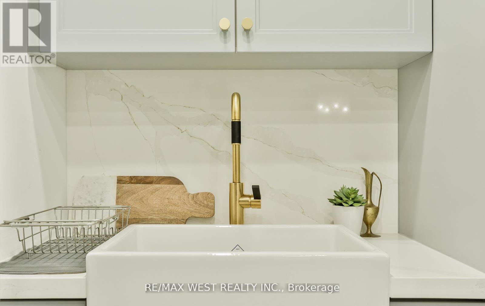 734 Shaw Street, Toronto, Ontario  M6G 3L7 - Photo 28 - C12967862