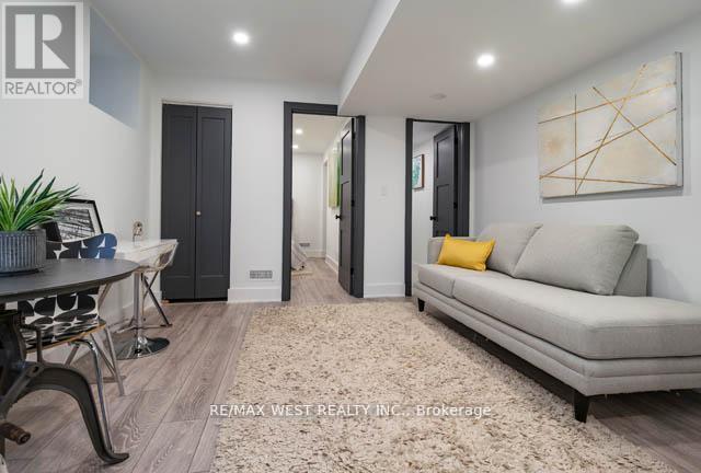 734 Shaw Street, Toronto, Ontario  M6G 3L7 - Photo 38 - C12967862