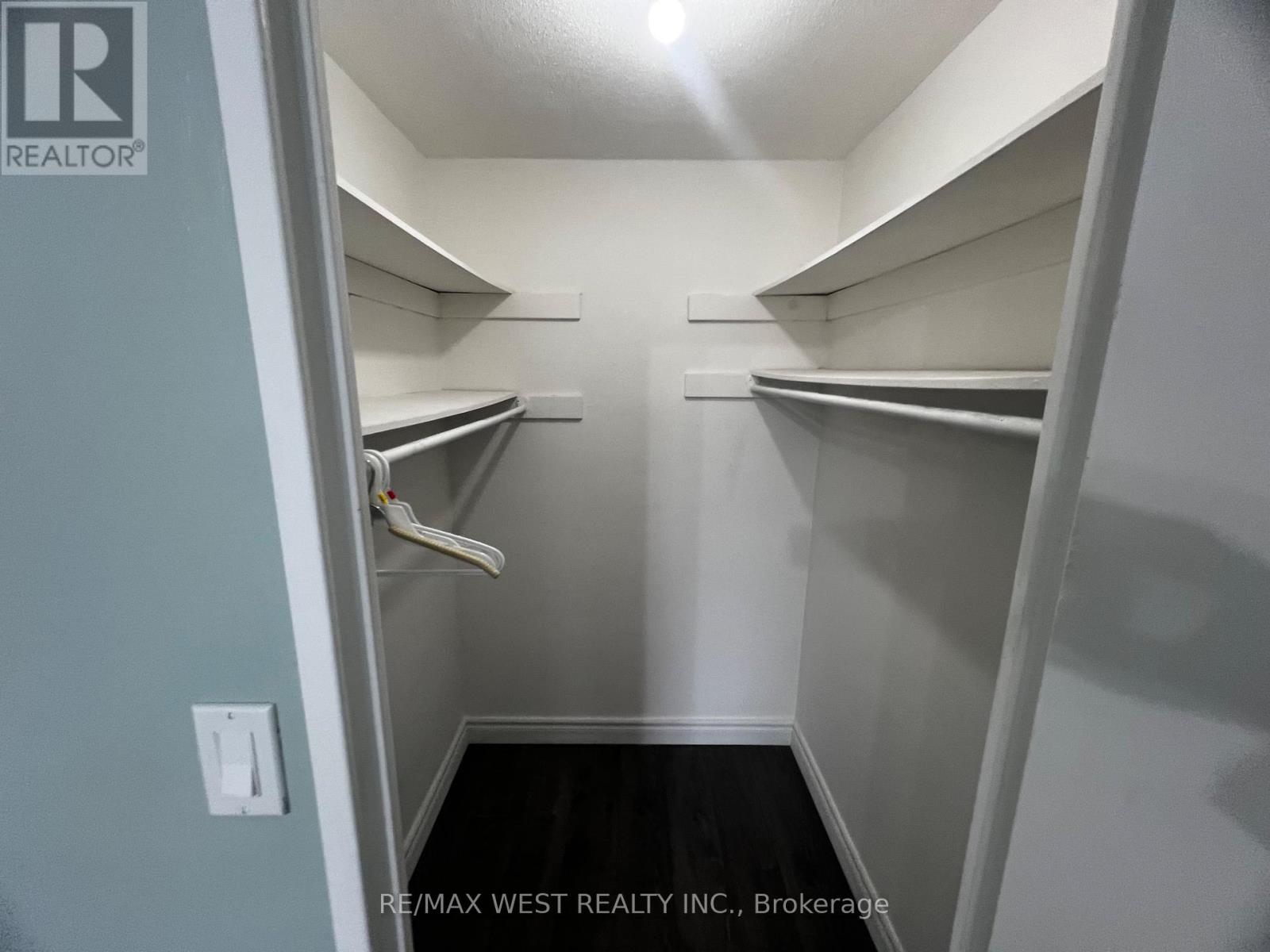 202 - 130 Neptune Drive, Toronto, Ontario  M6A 1X5 - Photo 25 - C12967970