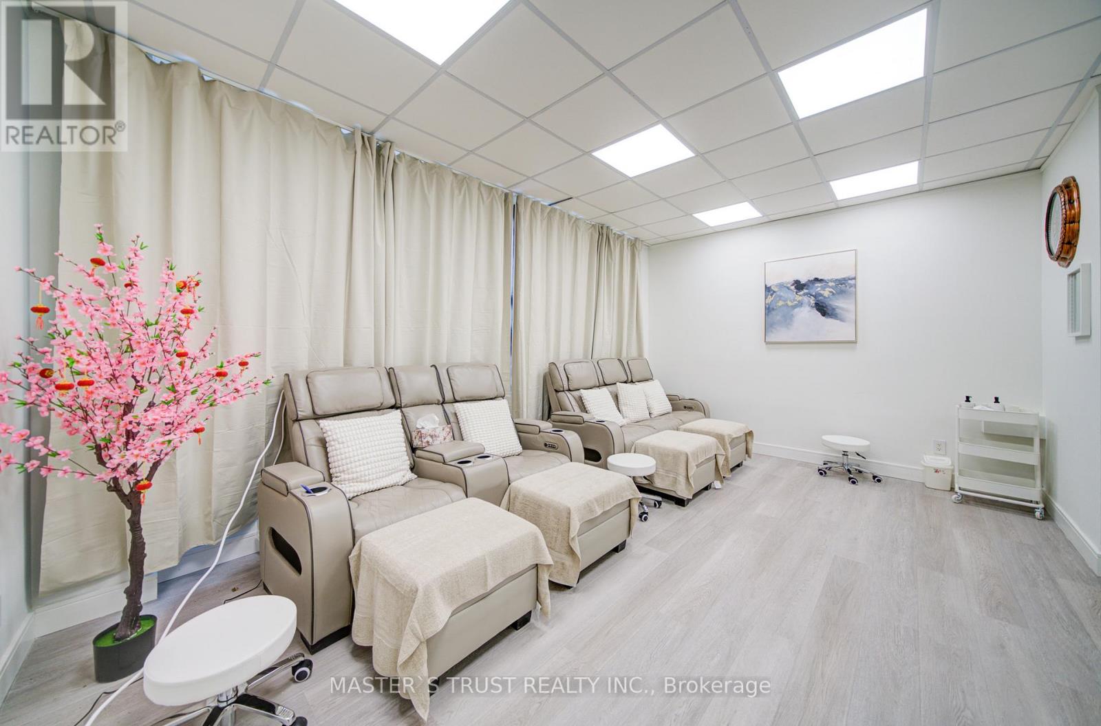 2nd Floor - 1300 Bay Street, Toronto, Ontario  M5R 3K8 - Photo 11 - C12967974