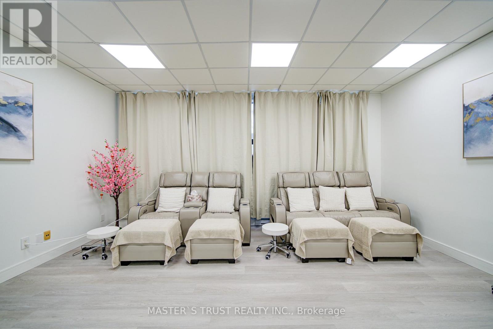 2nd Floor - 1300 Bay Street, Toronto, Ontario  M5R 3K8 - Photo 12 - C12967974