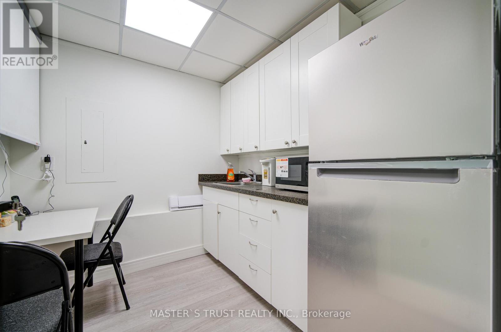 2nd Floor - 1300 Bay Street, Toronto, Ontario  M5R 3K8 - Photo 23 - C12967974