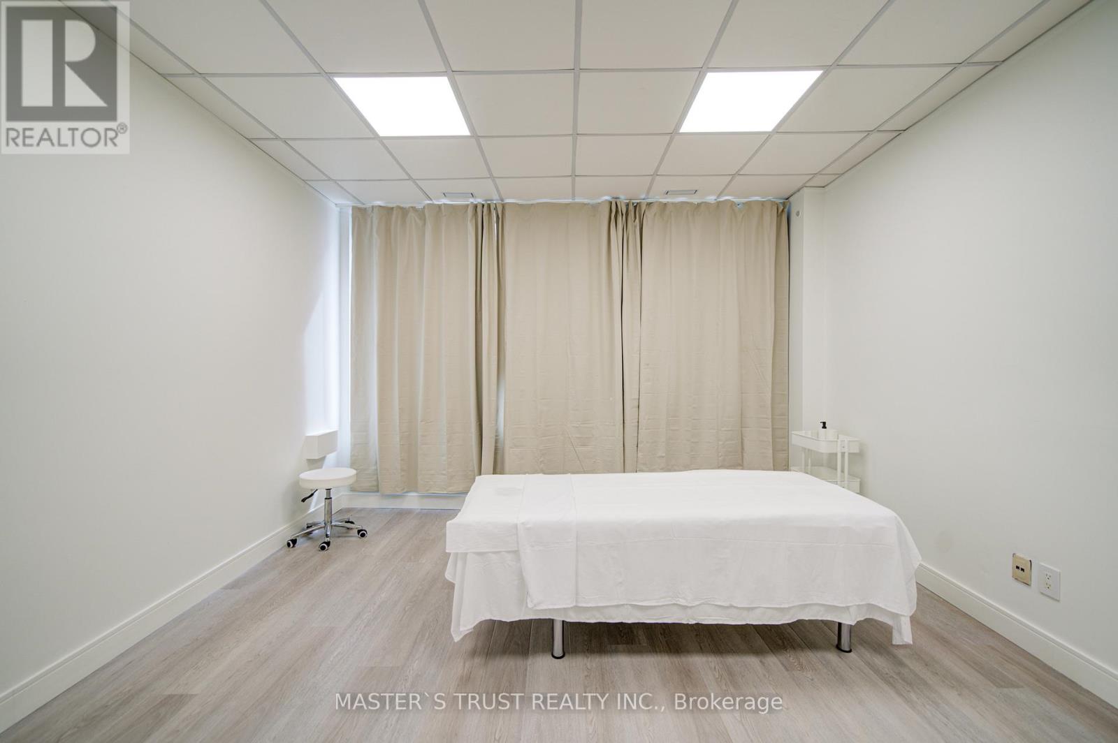 2nd Floor - 1300 Bay Street, Toronto, Ontario  M5R 3K8 - Photo 33 - C12967974