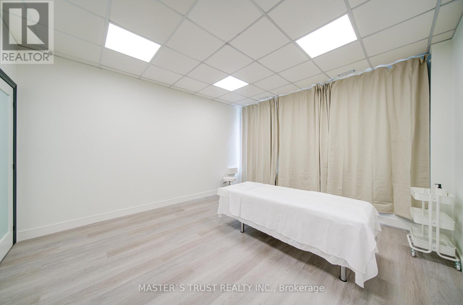 2nd Floor - 1300 Bay Street, Toronto, Ontario  M5R 3K8 - Photo 34 - C12967974