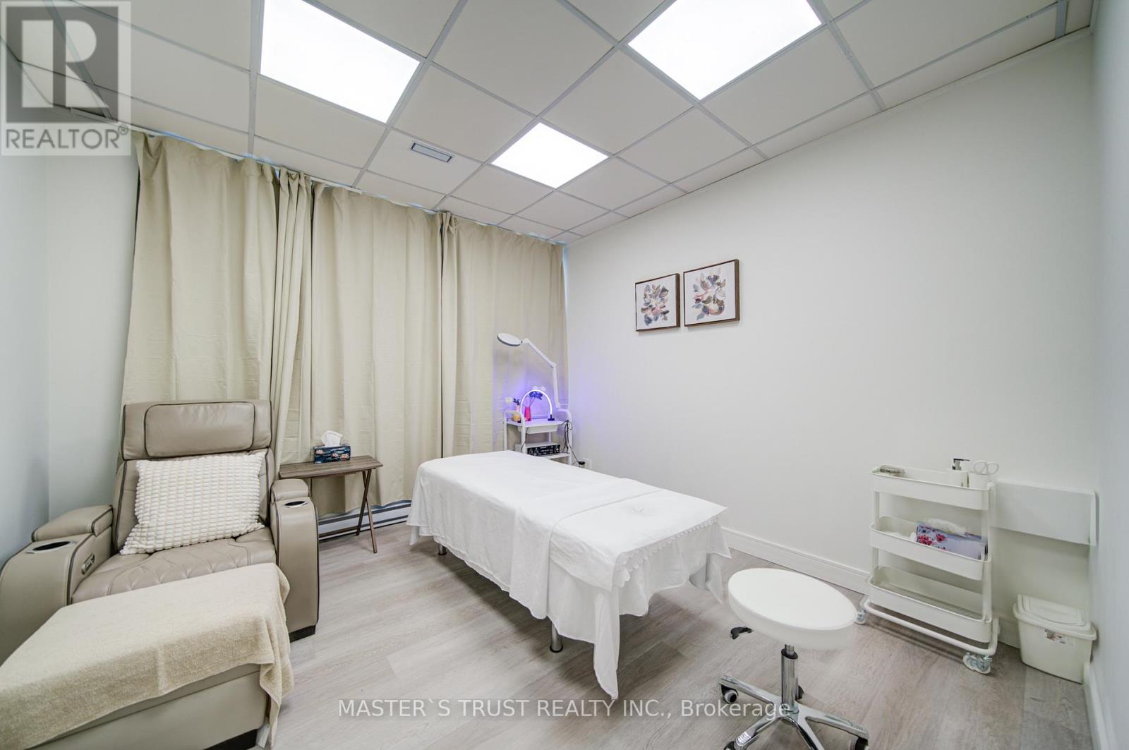 2nd Floor - 1300 Bay Street, Toronto, Ontario  M5R 3K8 - Photo 36 - C12967974