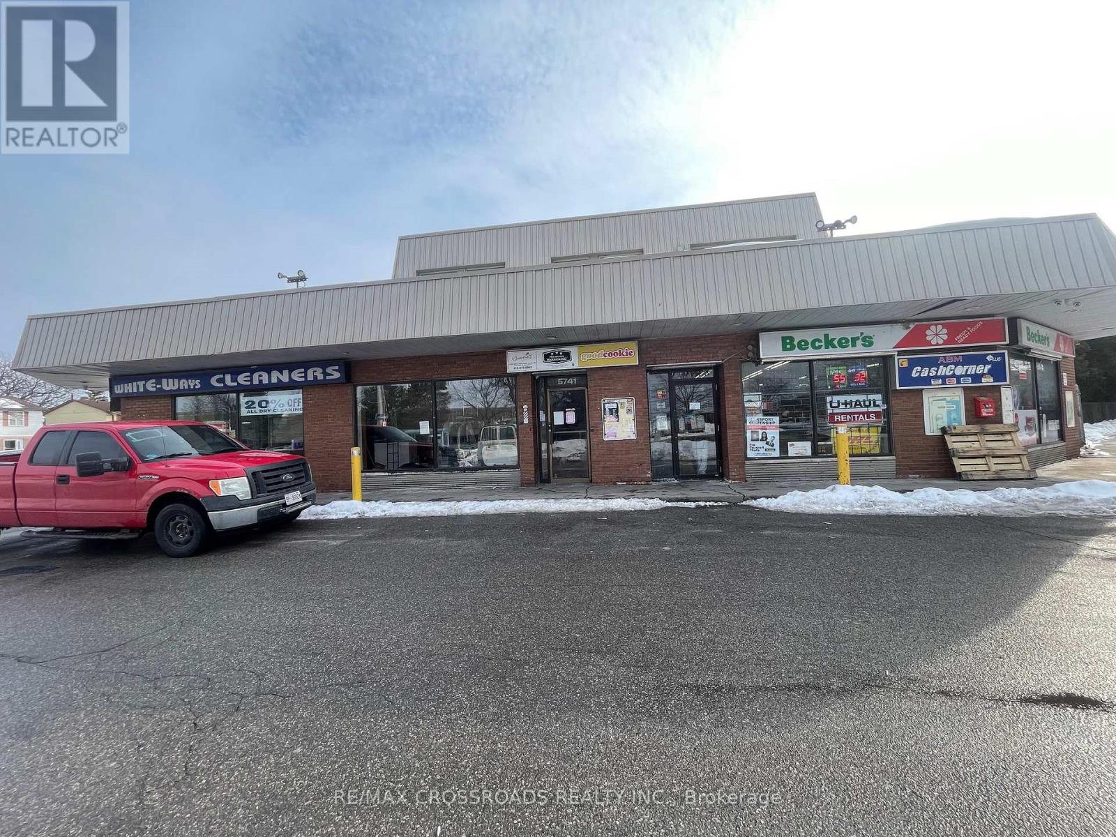 A - 5743 Finch Avenue E, Toronto, Ontario  M1B 2G5 - Photo 3 - E12967866