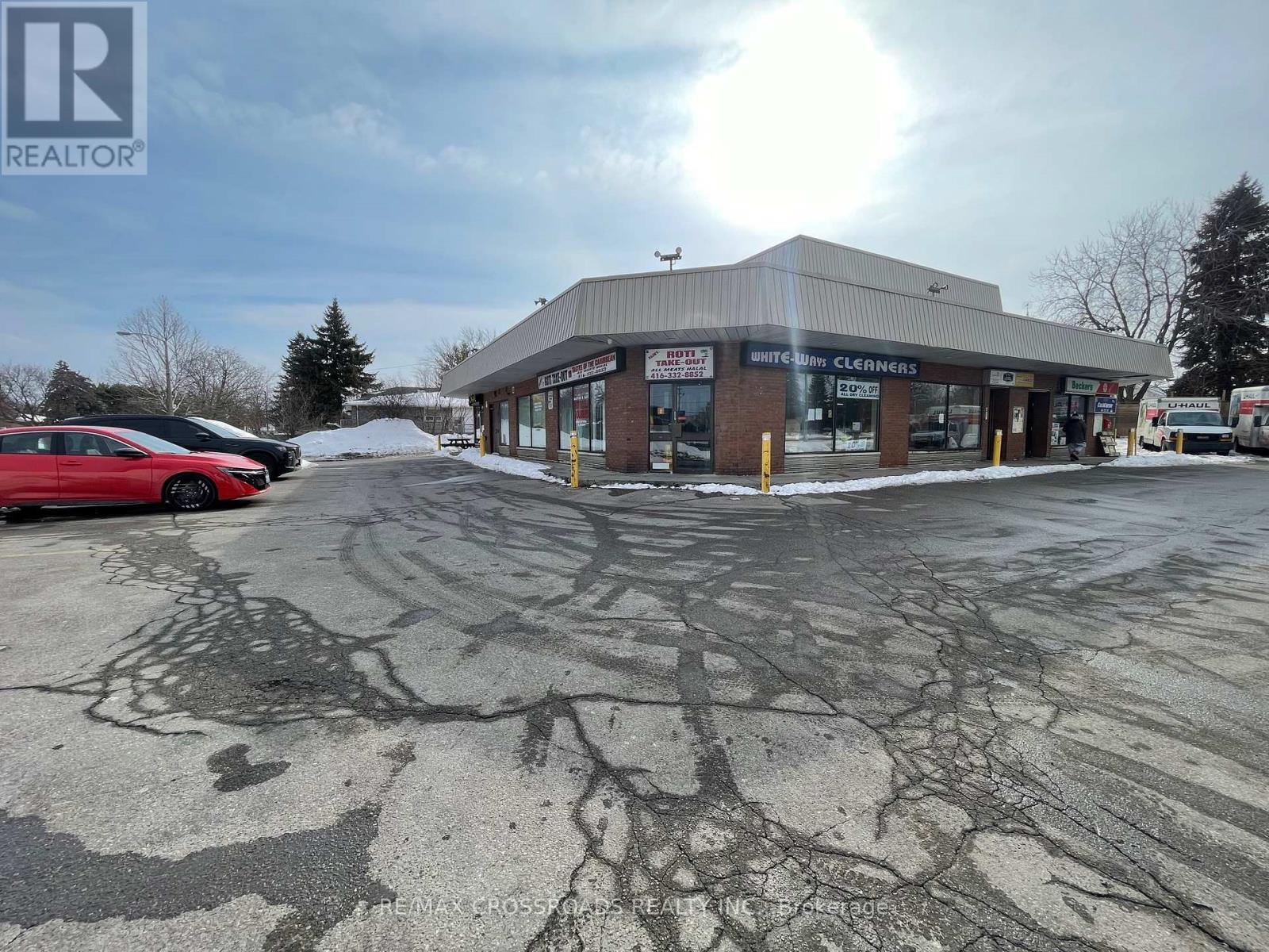 A - 5743 Finch Avenue E, Toronto, Ontario  M1B 2G5 - Photo 5 - E12967866