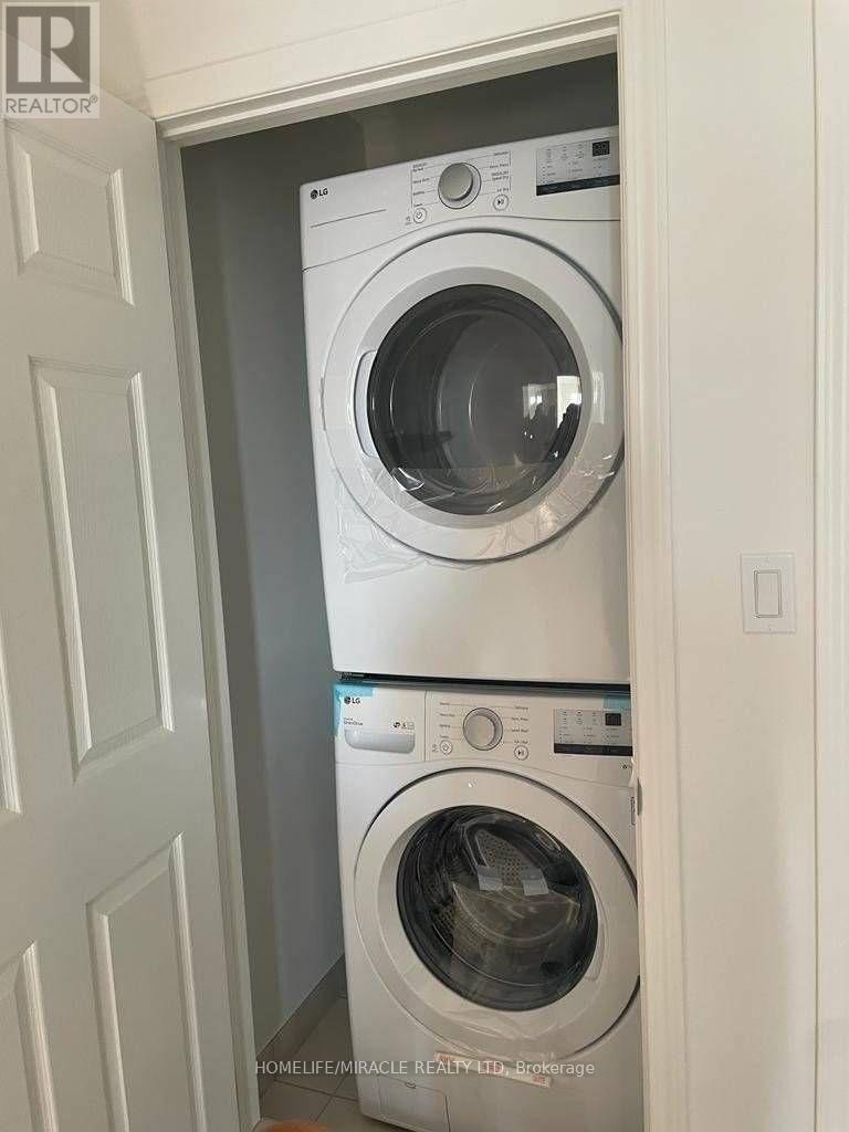 1392 Coral Springs Path, Oshawa, Ontario  L1K 3G1 - Photo 13 - E12967876