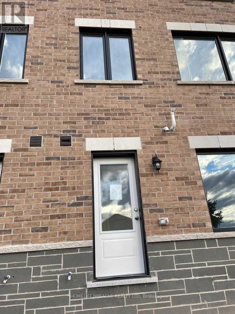 1392 Coral Springs Path, Oshawa, Ontario  L1K 3G1 - Photo 14 - E12967876