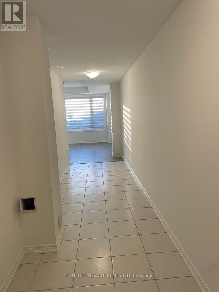 1392 Coral Springs Path, Oshawa, Ontario  L1K 3G1 - Photo 2 - E12967876