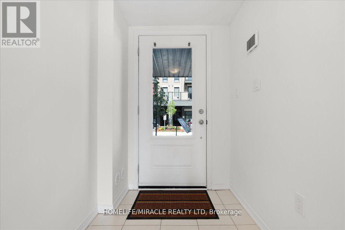 1392 Coral Springs Path, Oshawa, Ontario  L1K 3G1 - Photo 3 - E12967876