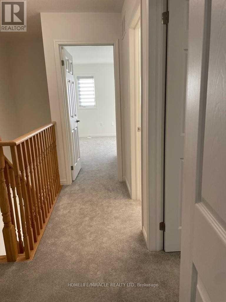 1392 Coral Springs Path, Oshawa, Ontario  L1K 3G1 - Photo 9 - E12967876