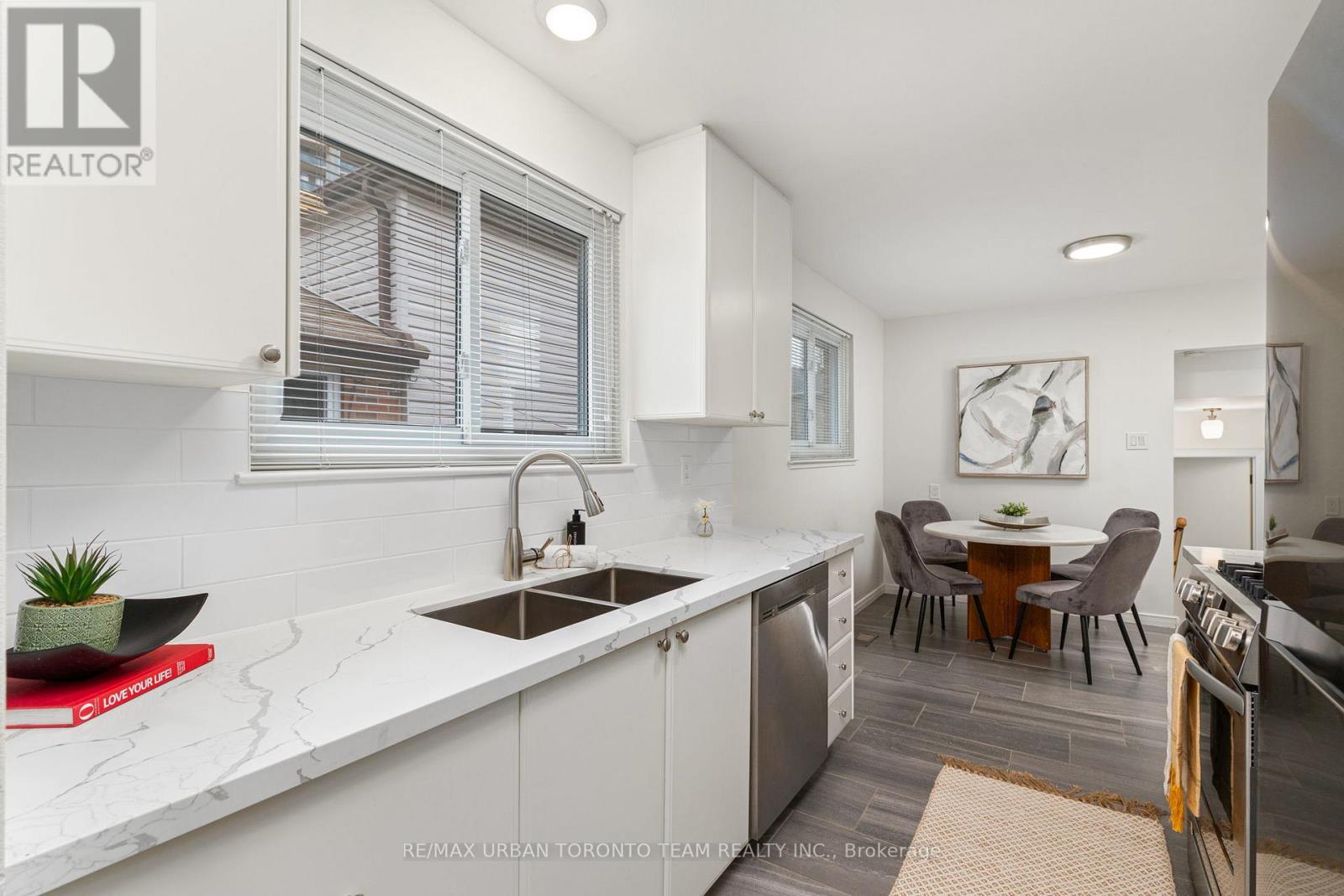 57 Bledlow Manor Drive, Toronto, Ontario  M1E 1B1 - Photo 10 - E12967892