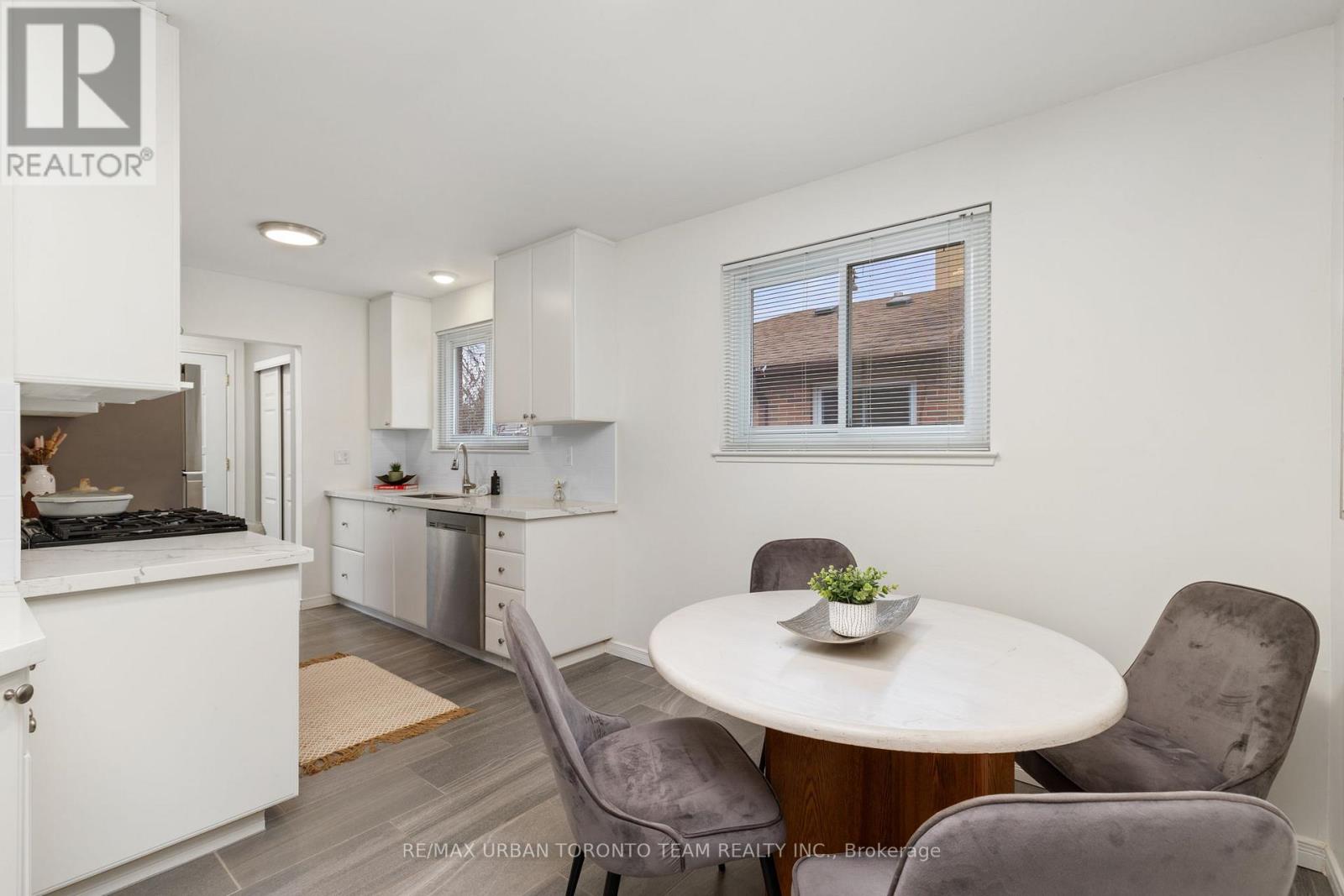 57 Bledlow Manor Drive, Toronto, Ontario  M1E 1B1 - Photo 14 - E12967892