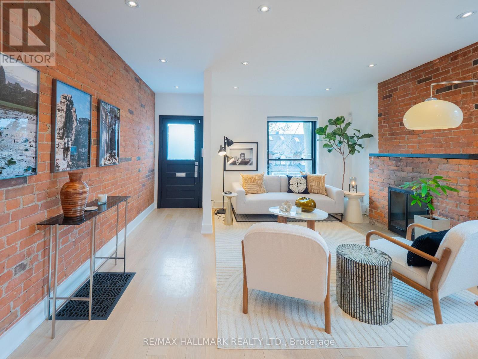 192 Withrow Avenue, Toronto, Ontario  M4K 1E1 - Photo 10 - E12967908