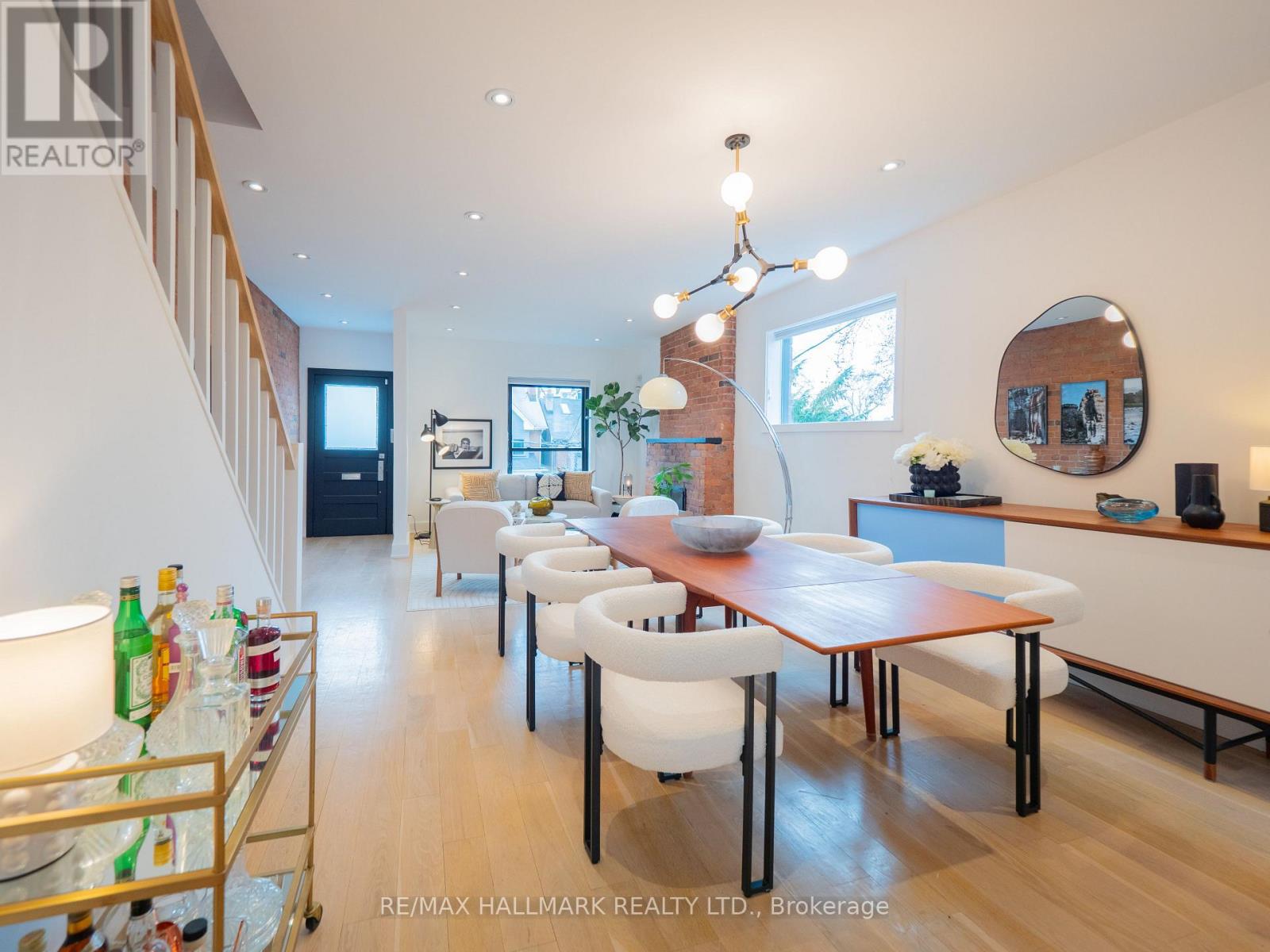 192 Withrow Avenue, Toronto, Ontario  M4K 1E1 - Photo 12 - E12967908