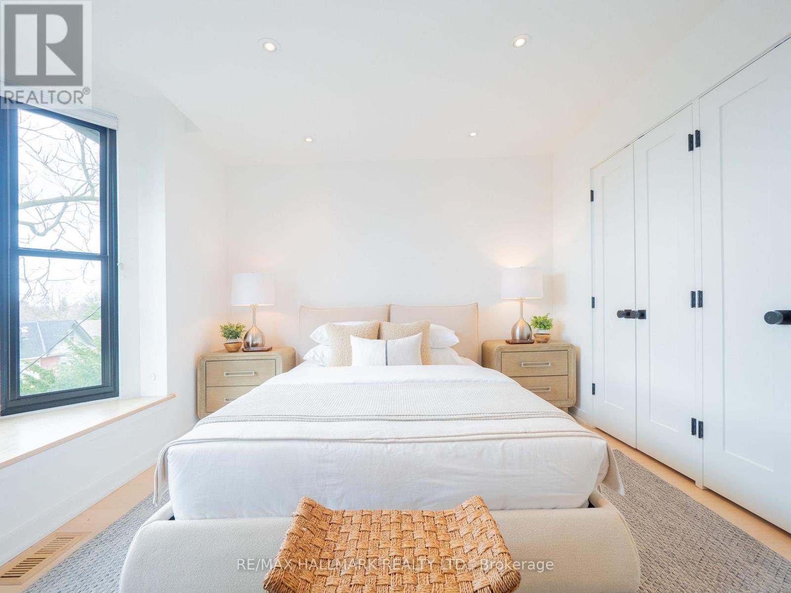 192 Withrow Avenue, Toronto, Ontario  M4K 1E1 - Photo 25 - E12967908