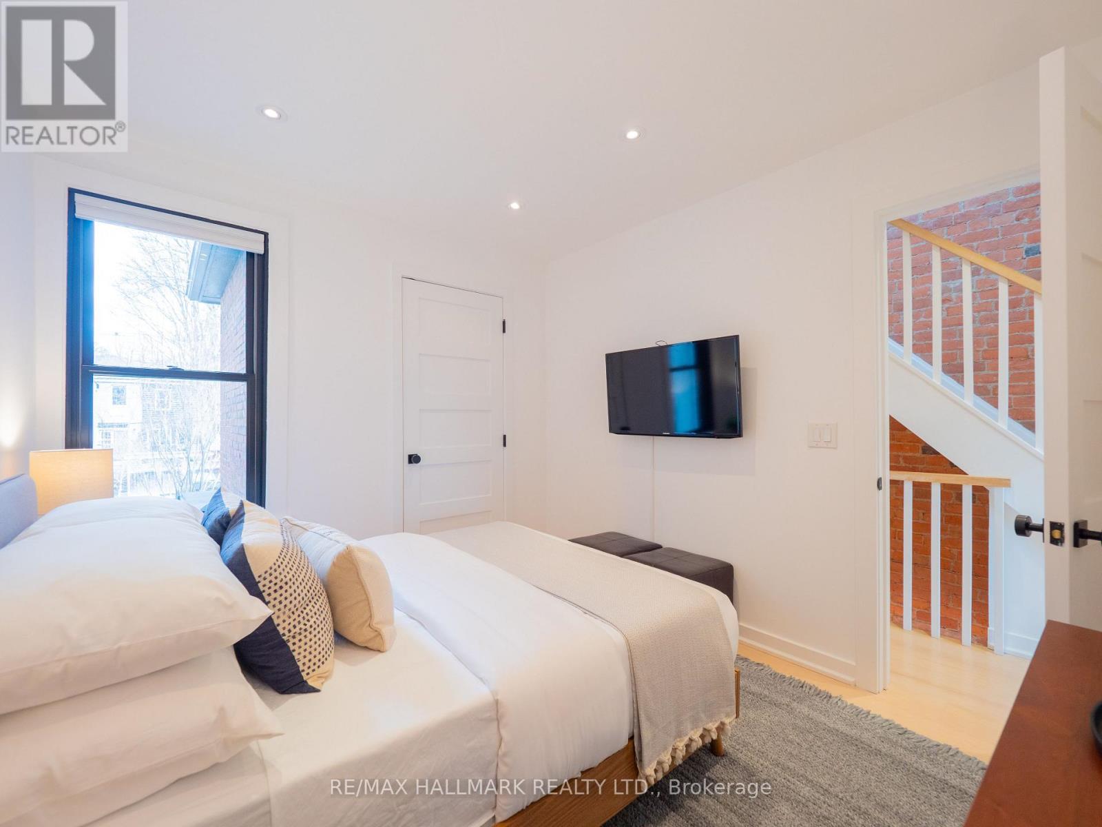 192 Withrow Avenue, Toronto, Ontario  M4K 1E1 - Photo 27 - E12967908