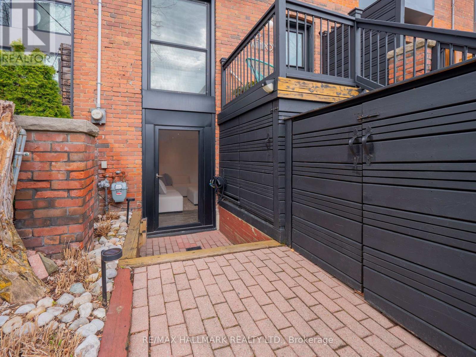 192 Withrow Avenue, Toronto, Ontario  M4K 1E1 - Photo 45 - E12967908