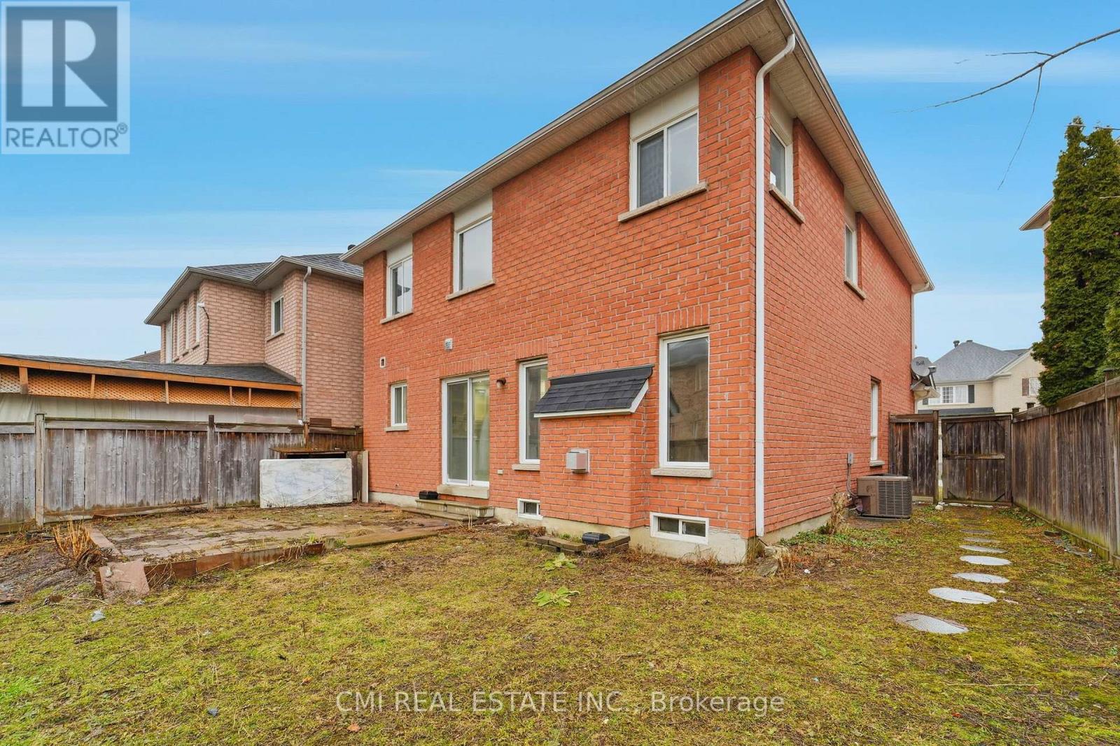 37 Rivendell Trail, Toronto, Ontario  M1X 2C2 - Photo 13 - E12967910