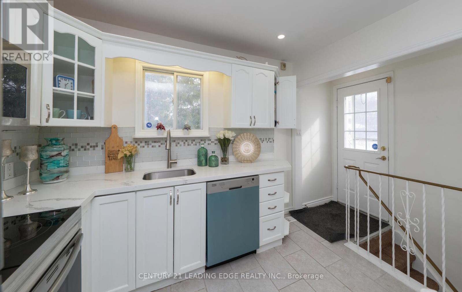 11 Hiley Avenue, Ajax, Ontario  L1S 6H3 - Photo 12 - E12967940