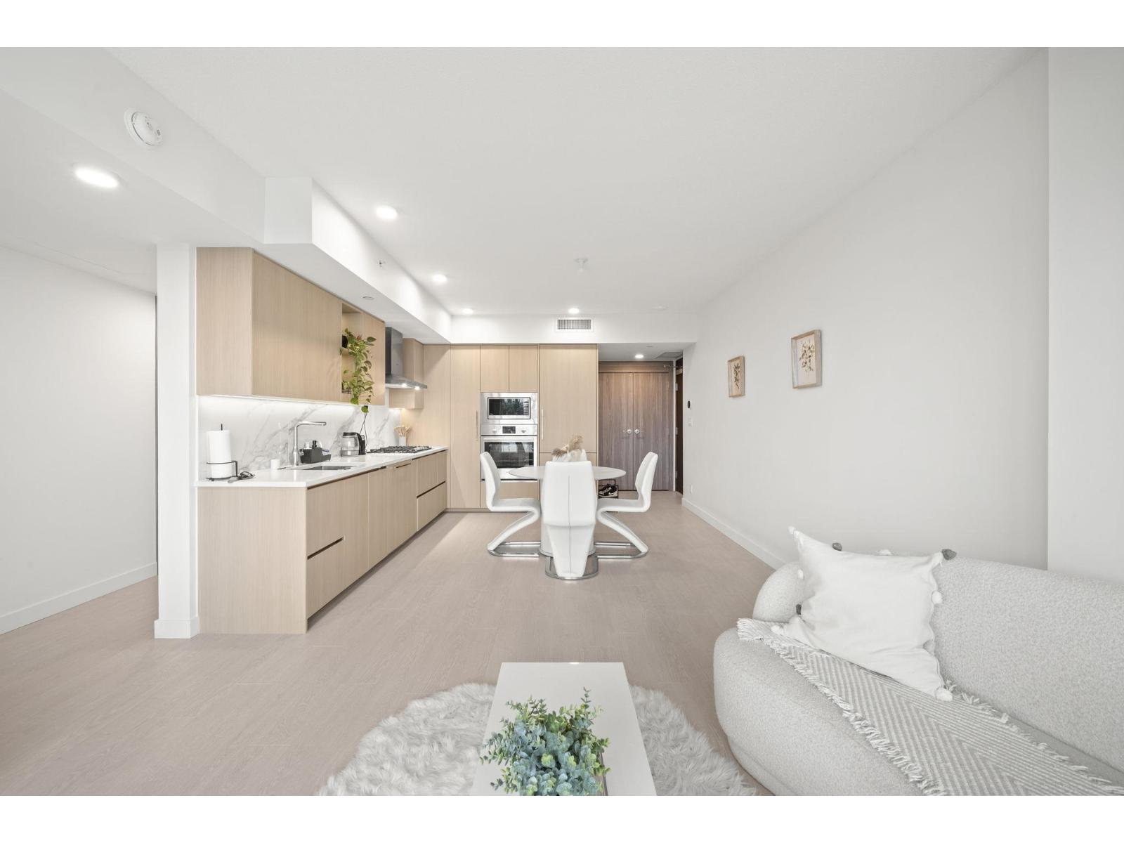 1202 13778 100 Avenue, Surrey, British Columbia  V3T 0V3 - Photo 9 - R3108003