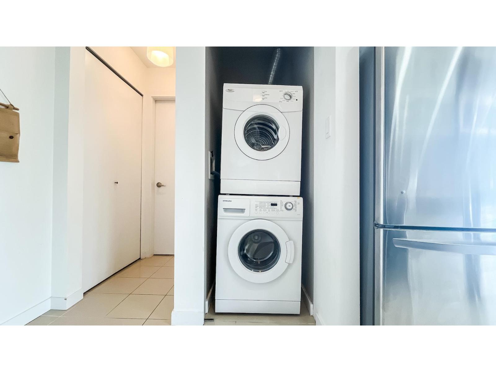 2706 9981 Whalley Boulevard, Surrey, British Columbia  V3T 0G6 - Photo 11 - R3108004