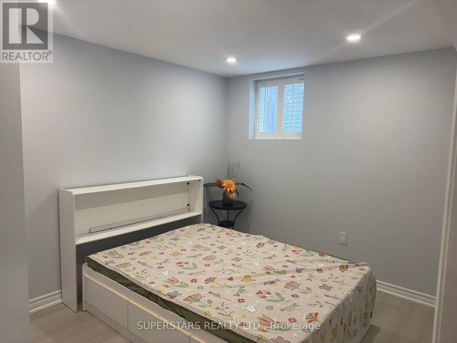 Lower - 30 Hermitage Boulevard, Markham, Ontario  L6E 2H5 - Photo 7 - N12958510