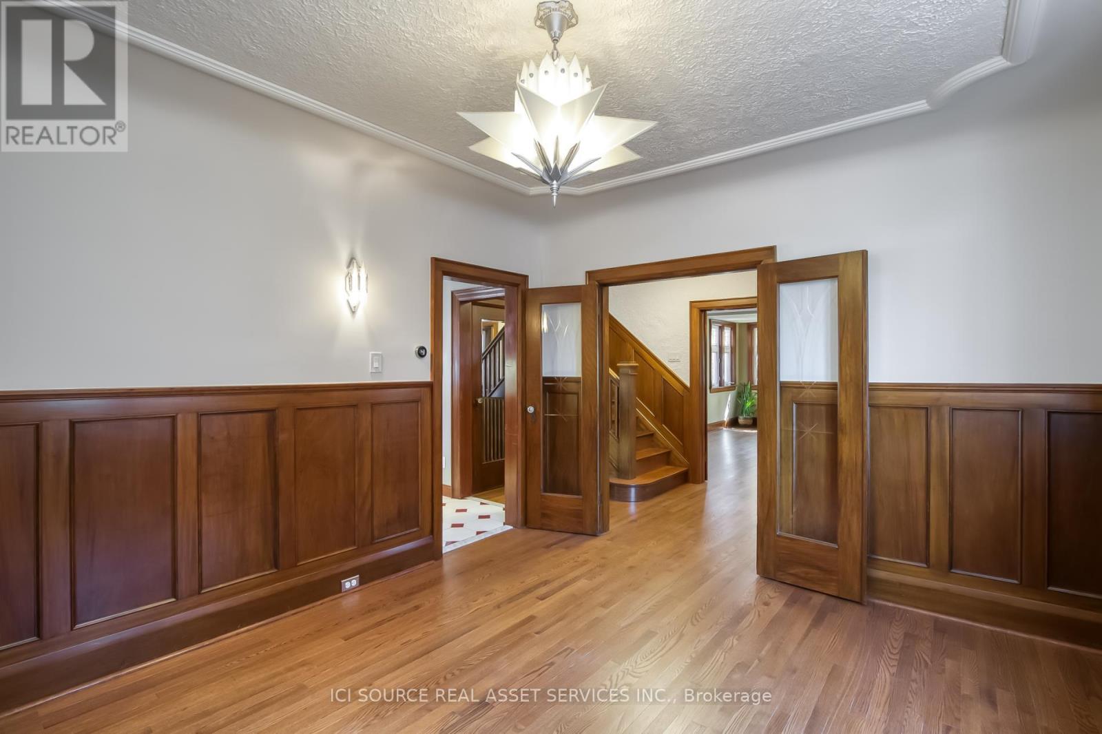 34 Rusholme Drive, Toronto, Ontario  M6J 3J9 - Photo 10 - C12906532