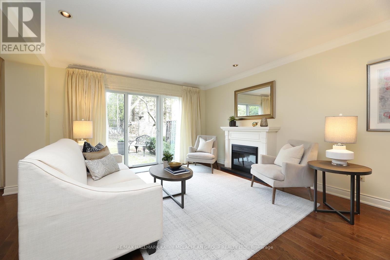 38 Crimson Millway, Toronto, Ontario  M2L 1T6 - Photo 12 - C12963100