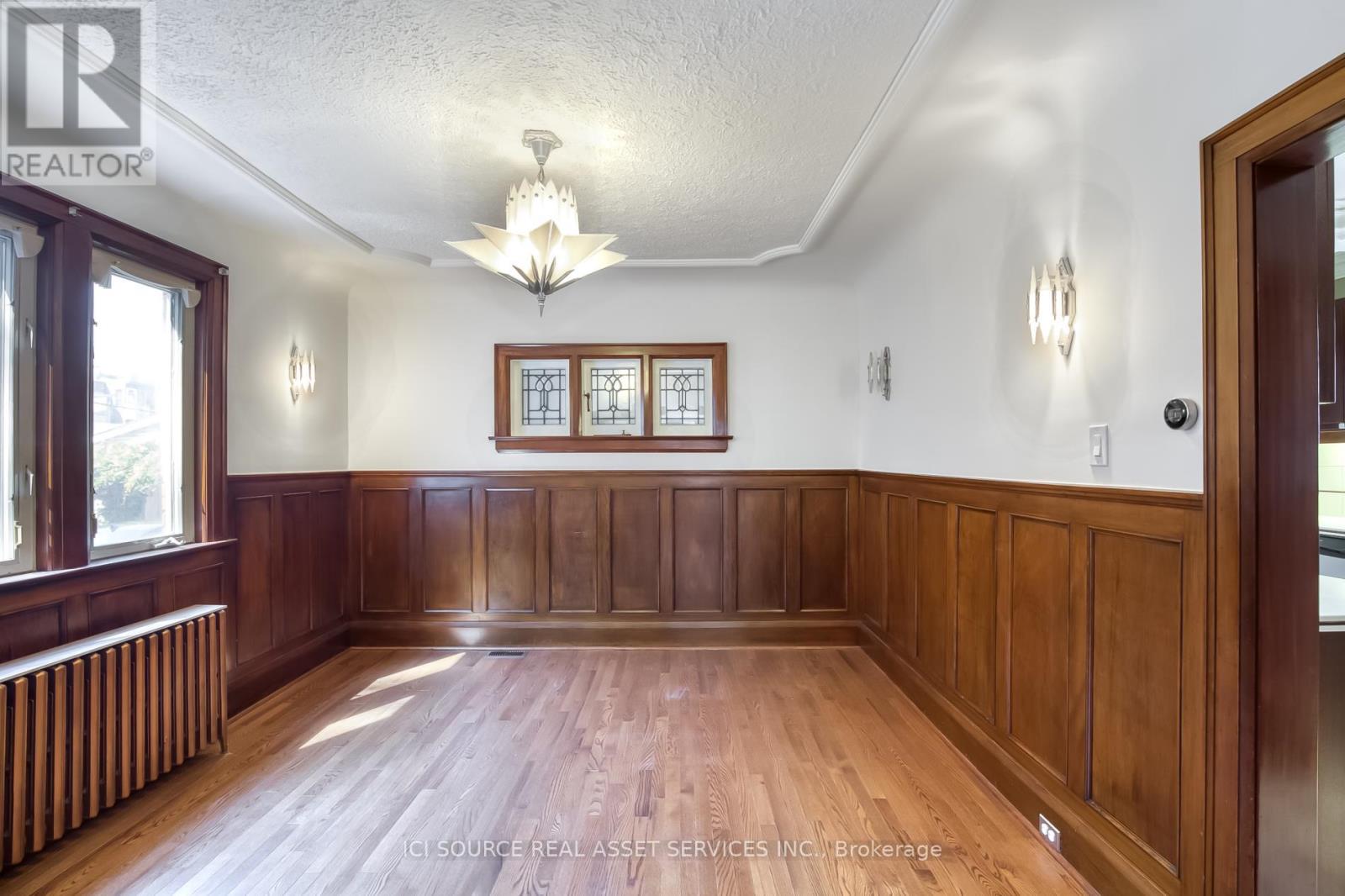 34 Rusholme Drive, Toronto, Ontario  M6J 3J9 - Photo 9 - C12906532