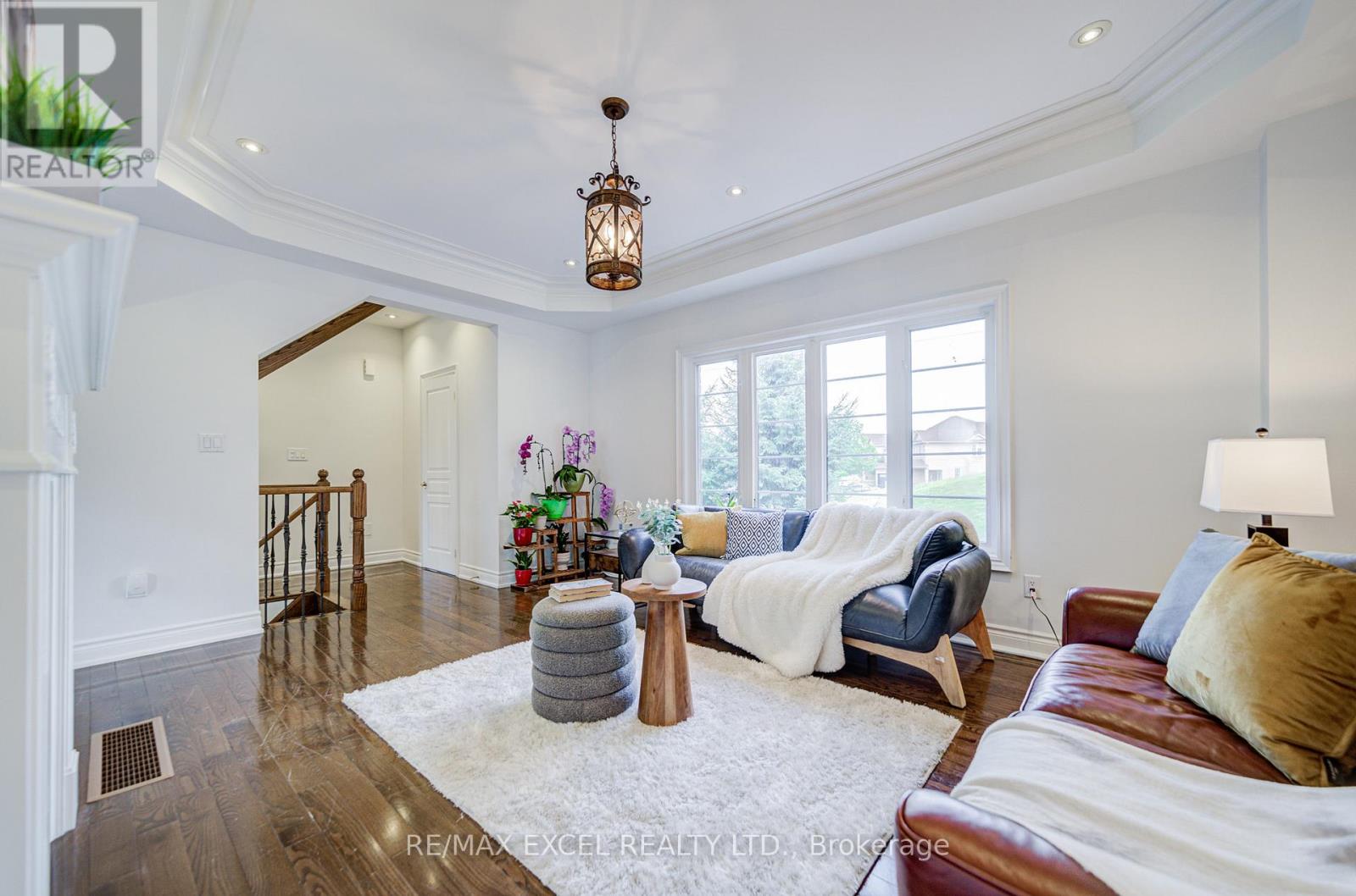 144 Chapman Court, Aurora, Ontario  L4G 0E2 - Photo 11 - N12967888