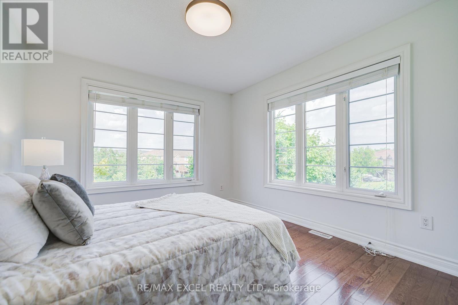 144 Chapman Court, Aurora, Ontario  L4G 0E2 - Photo 27 - N12967888