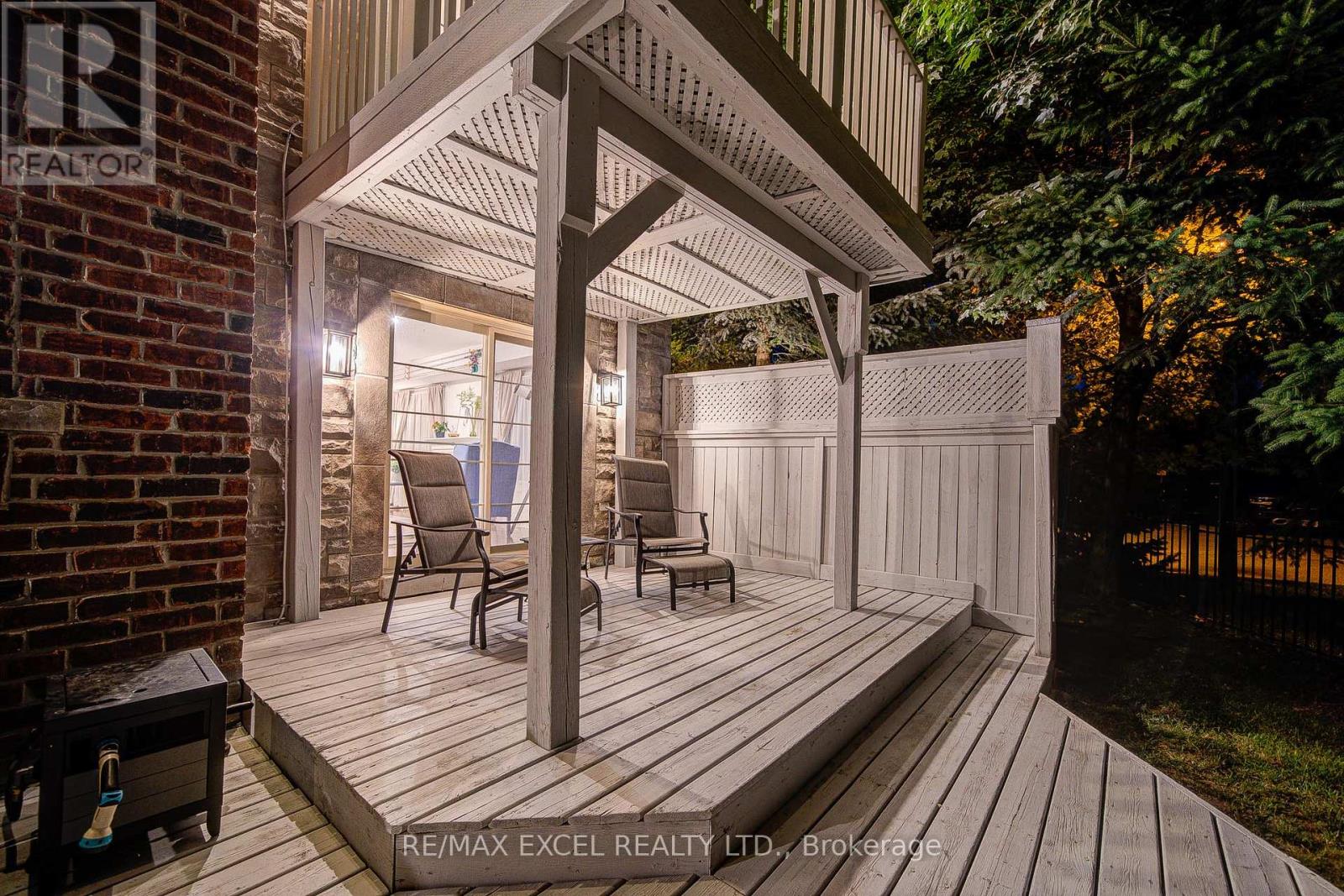 144 Chapman Court, Aurora, Ontario  L4G 0E2 - Photo 47 - N12967888