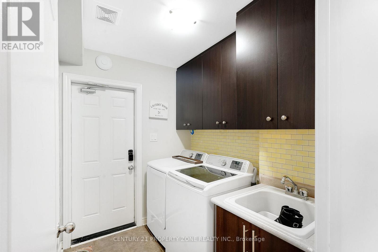 95 Blue Dasher Boulevard, Bradford West Gwillimbury, Ontario  L3Z 0J2 - Photo 15 - N12967912