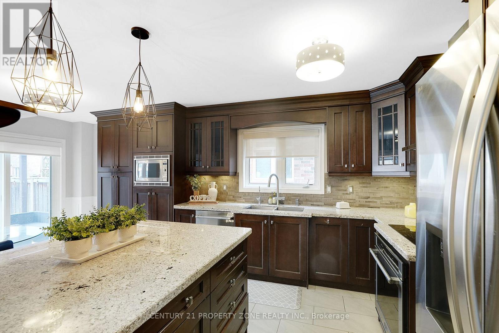 95 Blue Dasher Boulevard, Bradford West Gwillimbury, Ontario  L3Z 0J2 - Photo 16 - N12967912