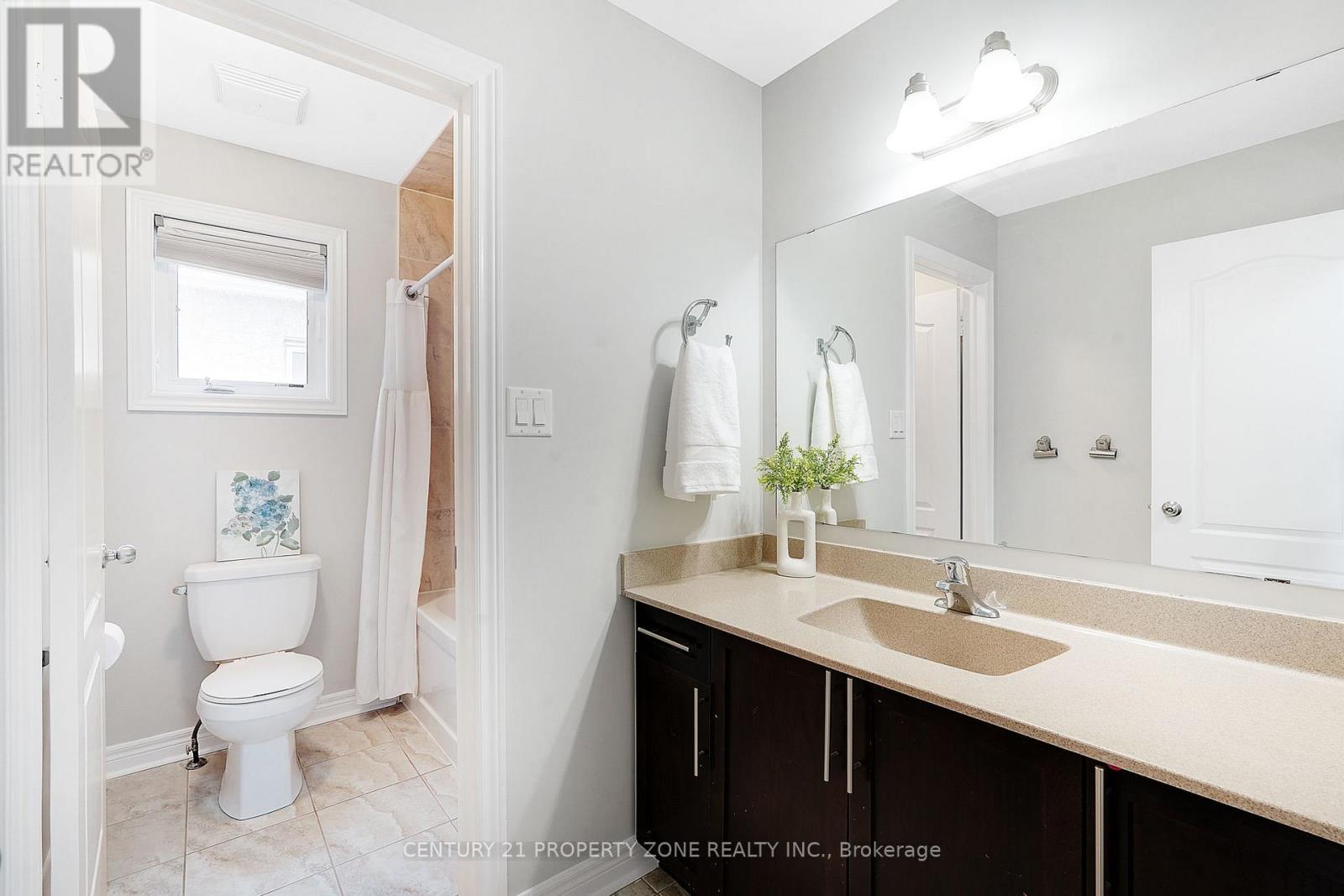 95 Blue Dasher Boulevard, Bradford West Gwillimbury, Ontario  L3Z 0J2 - Photo 25 - N12967912