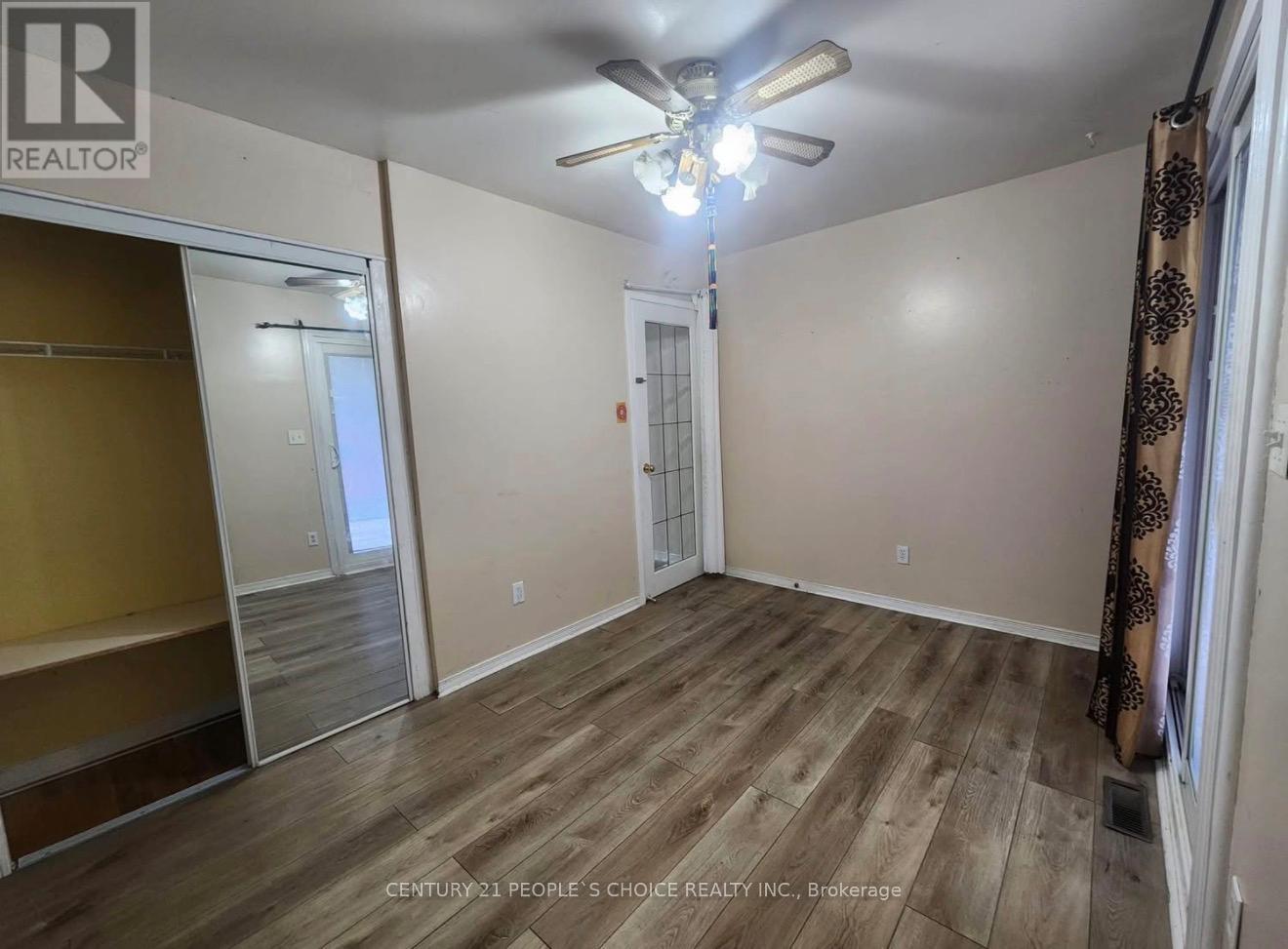 17 SEABORN ROAD, Brampton, Ontario