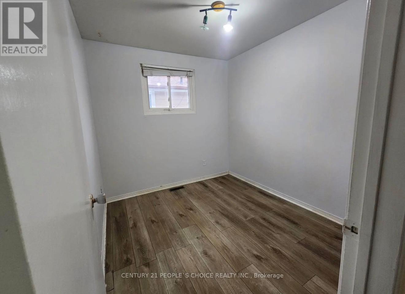 17 Seaborn Road, Brampton, Ontario  L6V 2B8 - Photo 2 - W12967886