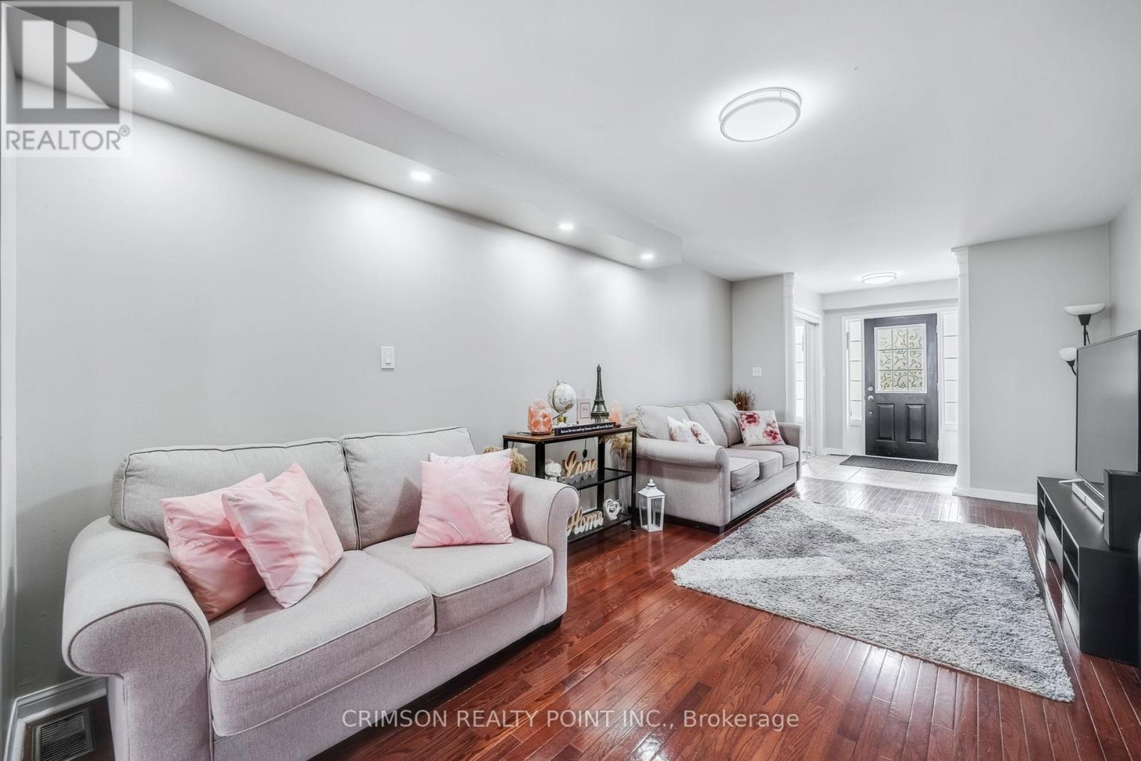 113 Panton Trail, Milton, Ontario  L9T 6K2 - Photo 6 - W12967896