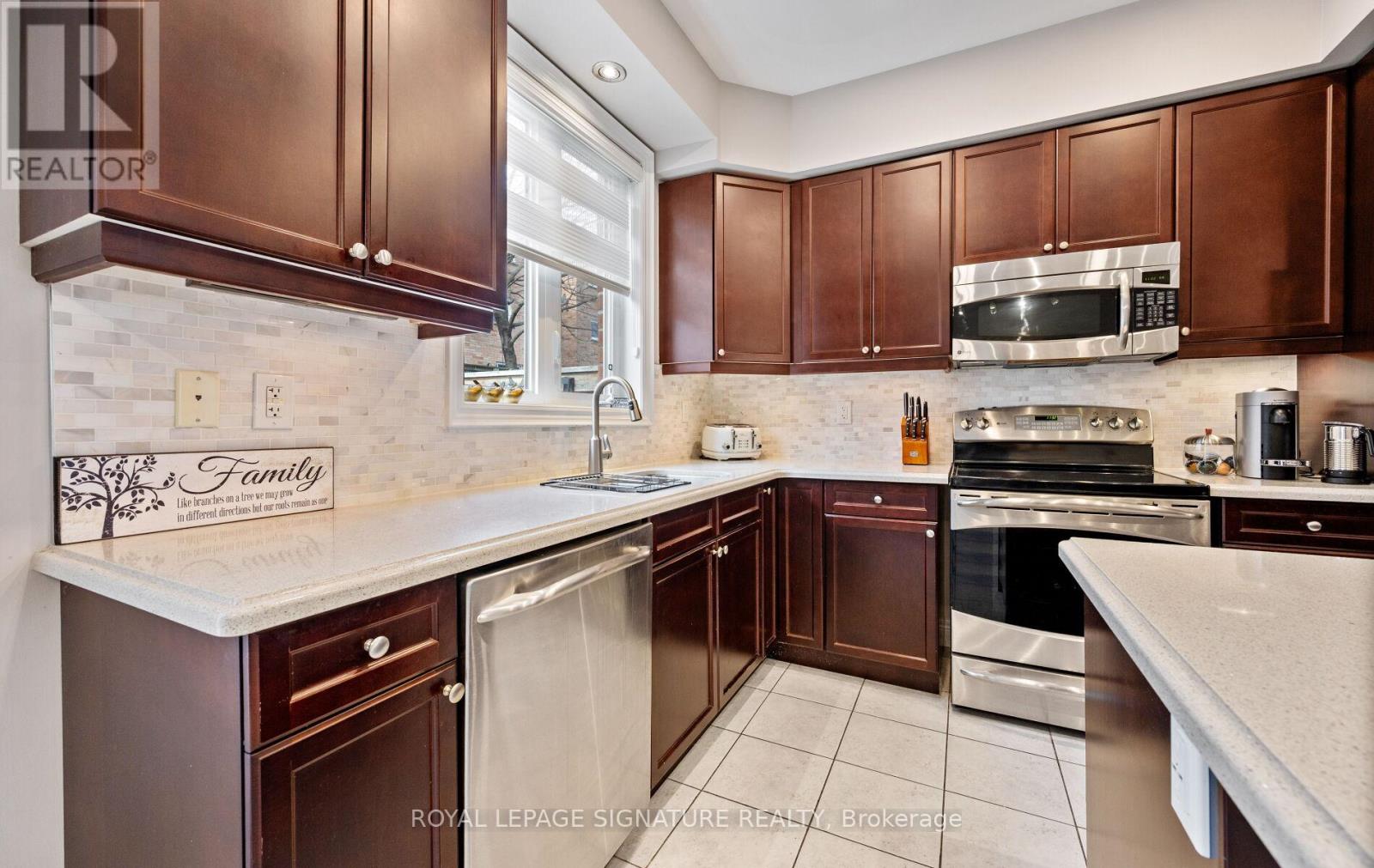 19 - 5988 Turney Drive, Mississauga, Ontario  L5M 0S5 - Photo 15 - W12967916