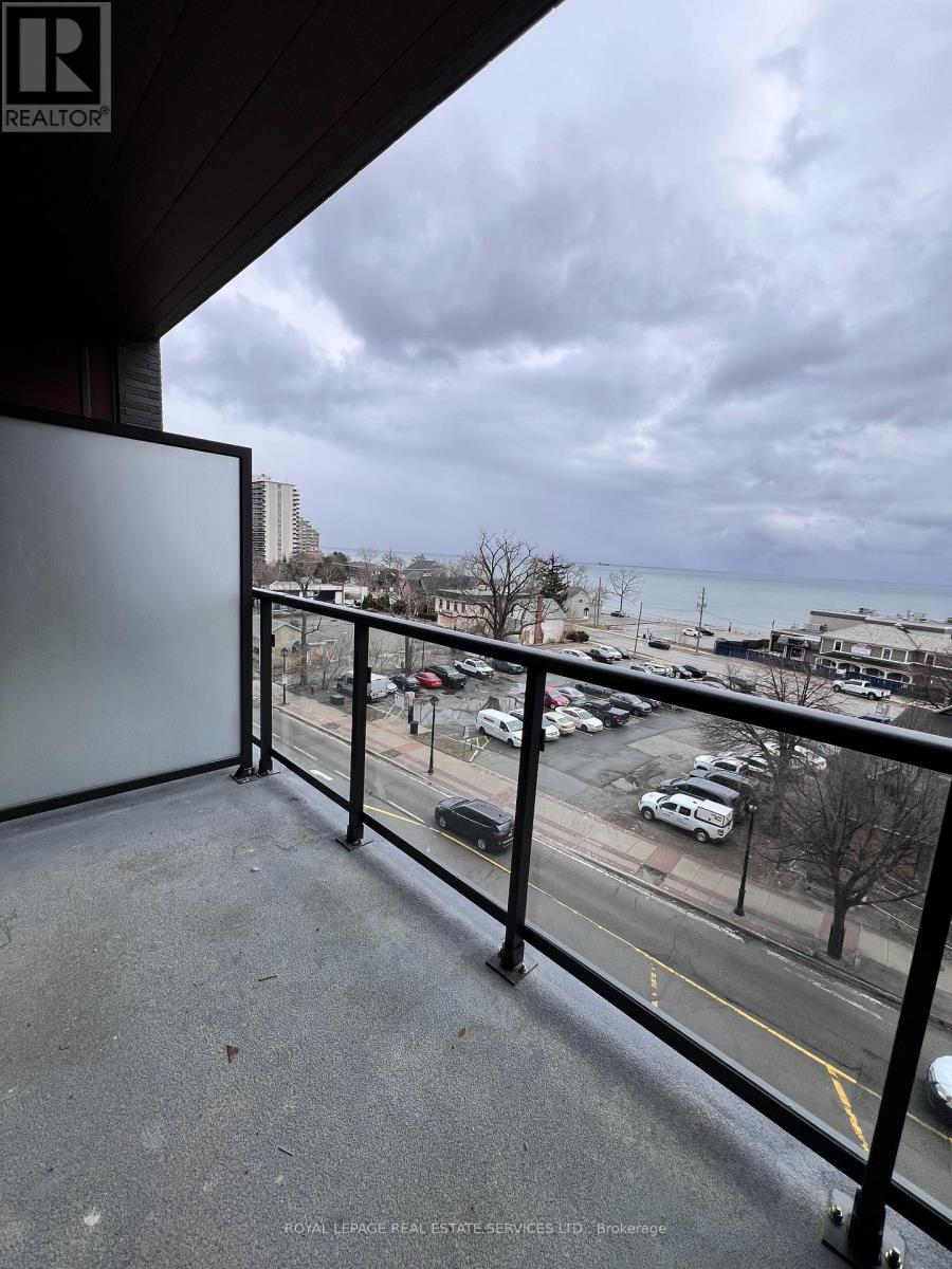 408 - 2075 Lakeshore Road, Burlington, Ontario  L7R 1E2 - Photo 10 - W12967978