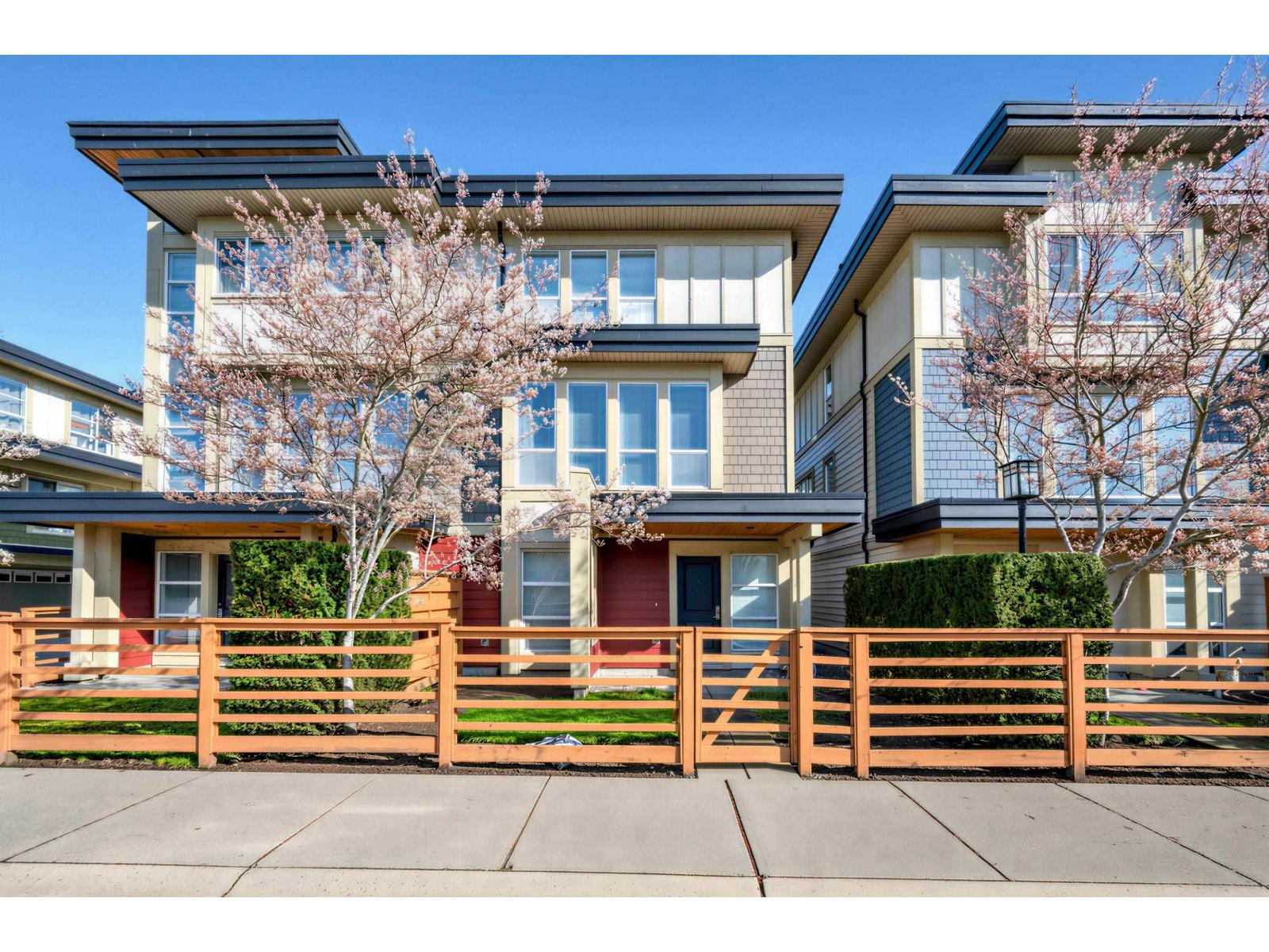 79 19477 72a Avenue, Surrey, British Columbia  V4N 6M2 - Photo 1 - R3107618